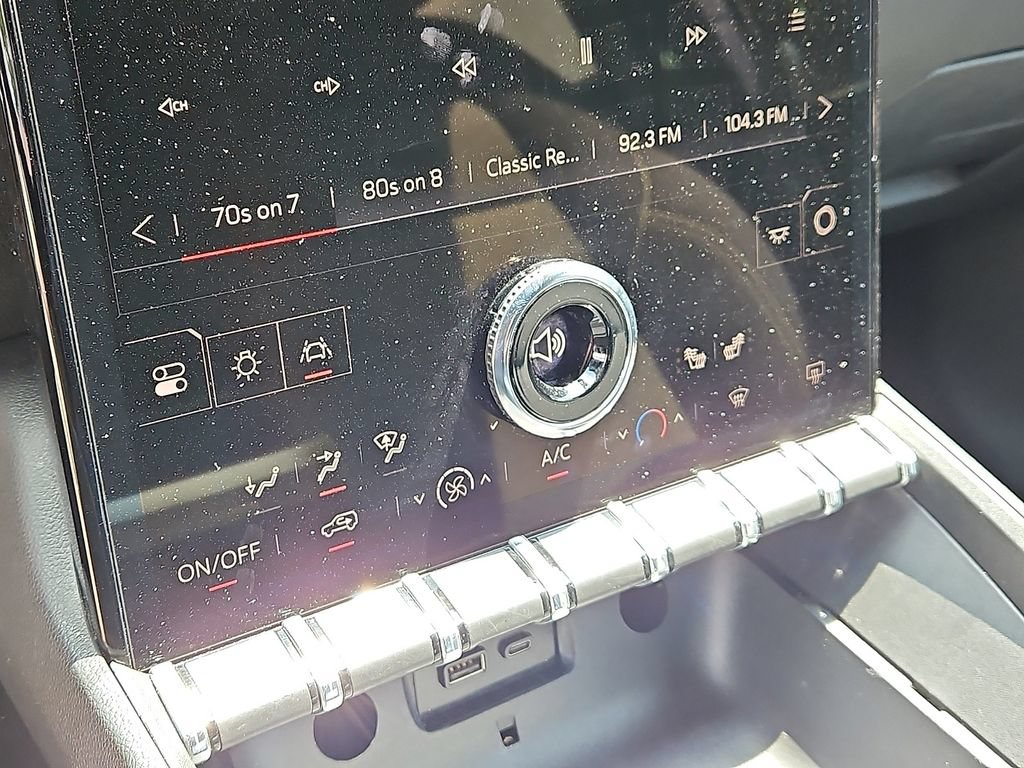 Used 2025 GMC Terrain Elevation FWD image 16
