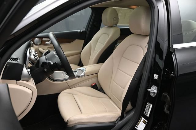 Used 2021 Mercedes-Benz C 300 4MATIC Sedan w/ Premium Package image 11