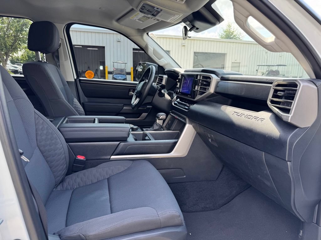 Used 2023 Toyota Tundra SR5 w/ SR5 Convenience Package AWD/4WD image 15