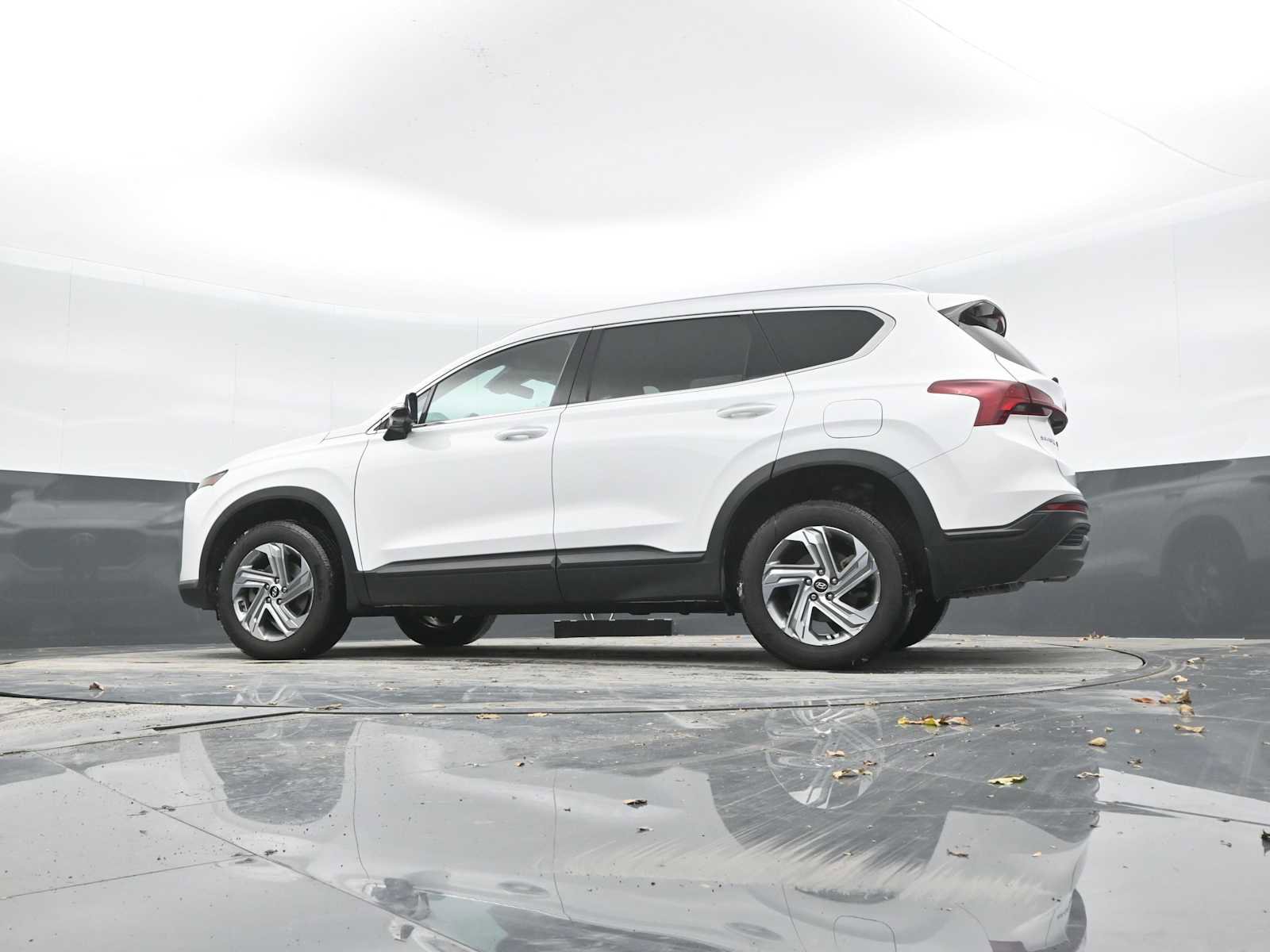 Used 2023 Hyundai Santa Fe SEL image 36