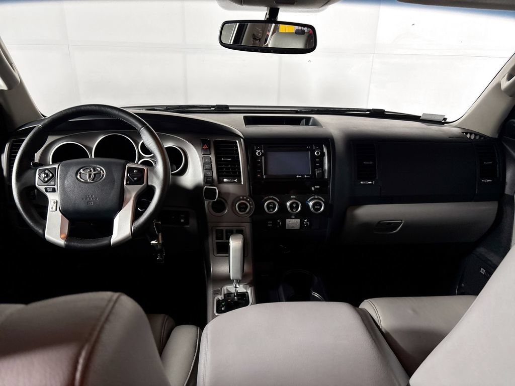Used 2014 Toyota Sequoia Limited AWD/4WD image 12