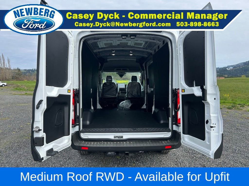 New 2026 Ford Transit 250 148 Medium Roof w/ Load Area Protection Package image 8