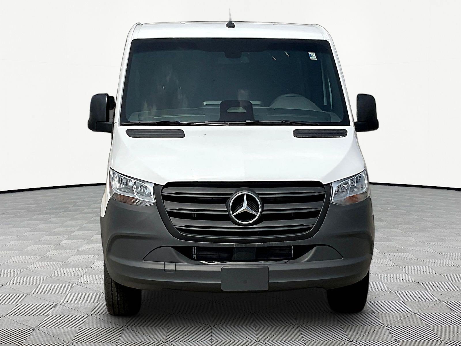 New 2026 Mercedes-Benz Sprinter 2500 image 2