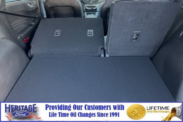 New 2024 Ford Escape SE w/ PHEV Premium Package FWD image 12
