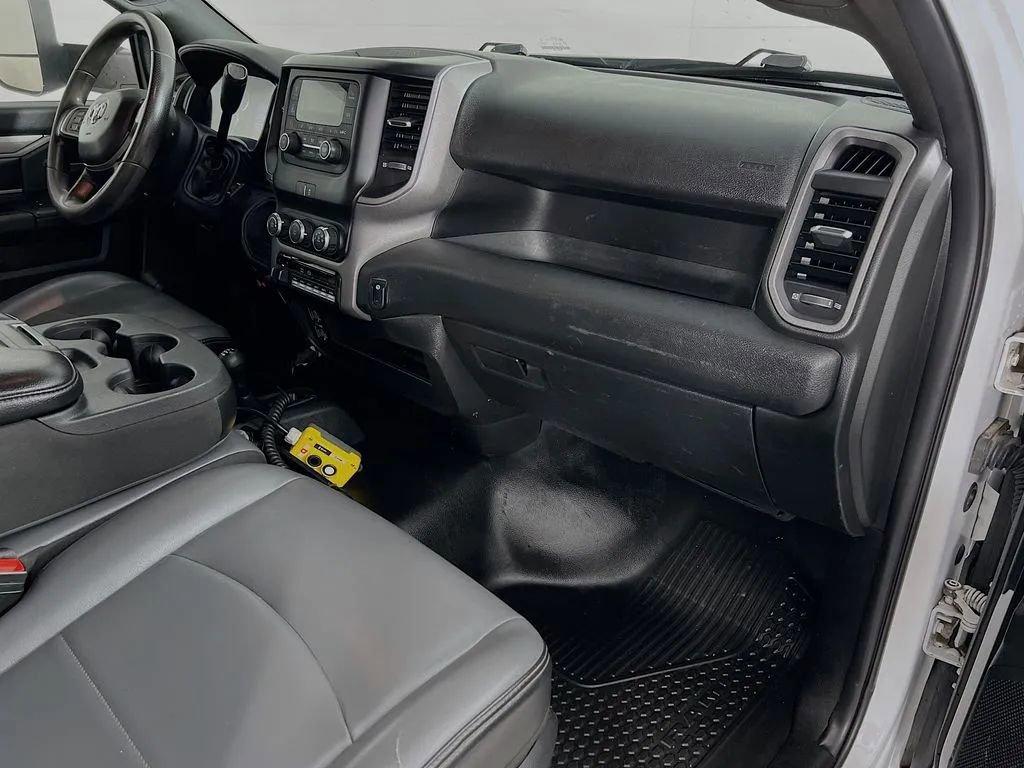 Used 2021 RAM 3500 Tradesman image 21