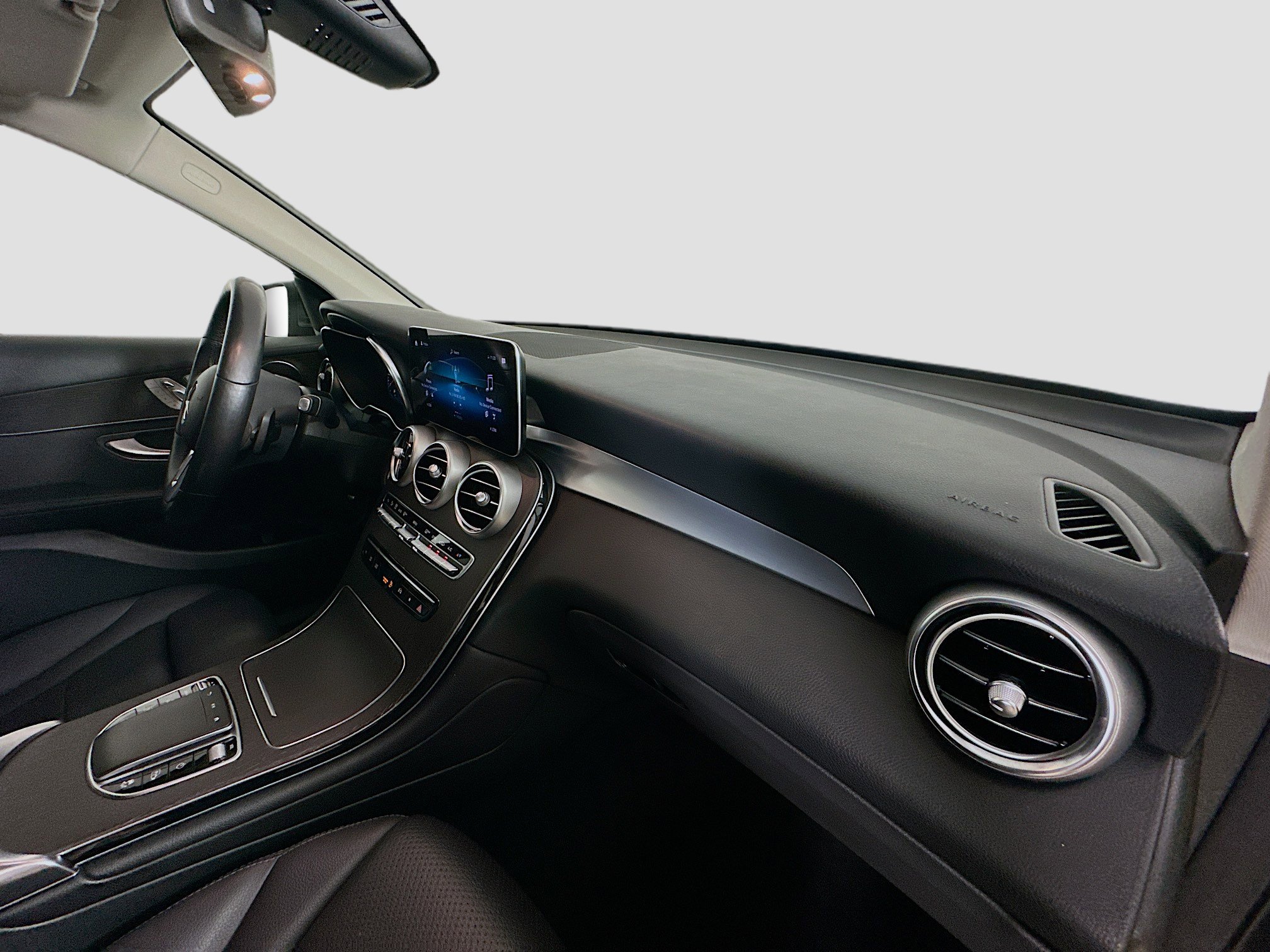 Used 2021 Mercedes-Benz GLC 300 4MATIC image 39