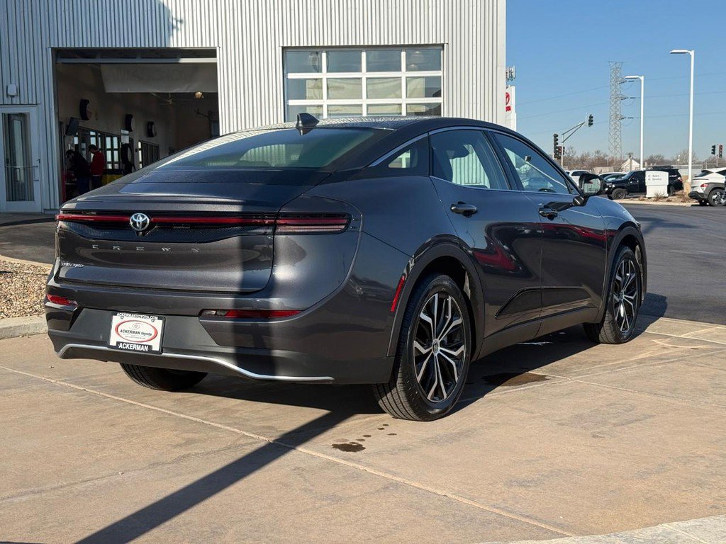 Certified 2024 Toyota Crown image 5