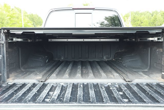 Used 2019 Nissan Frontier SL RWD image 8