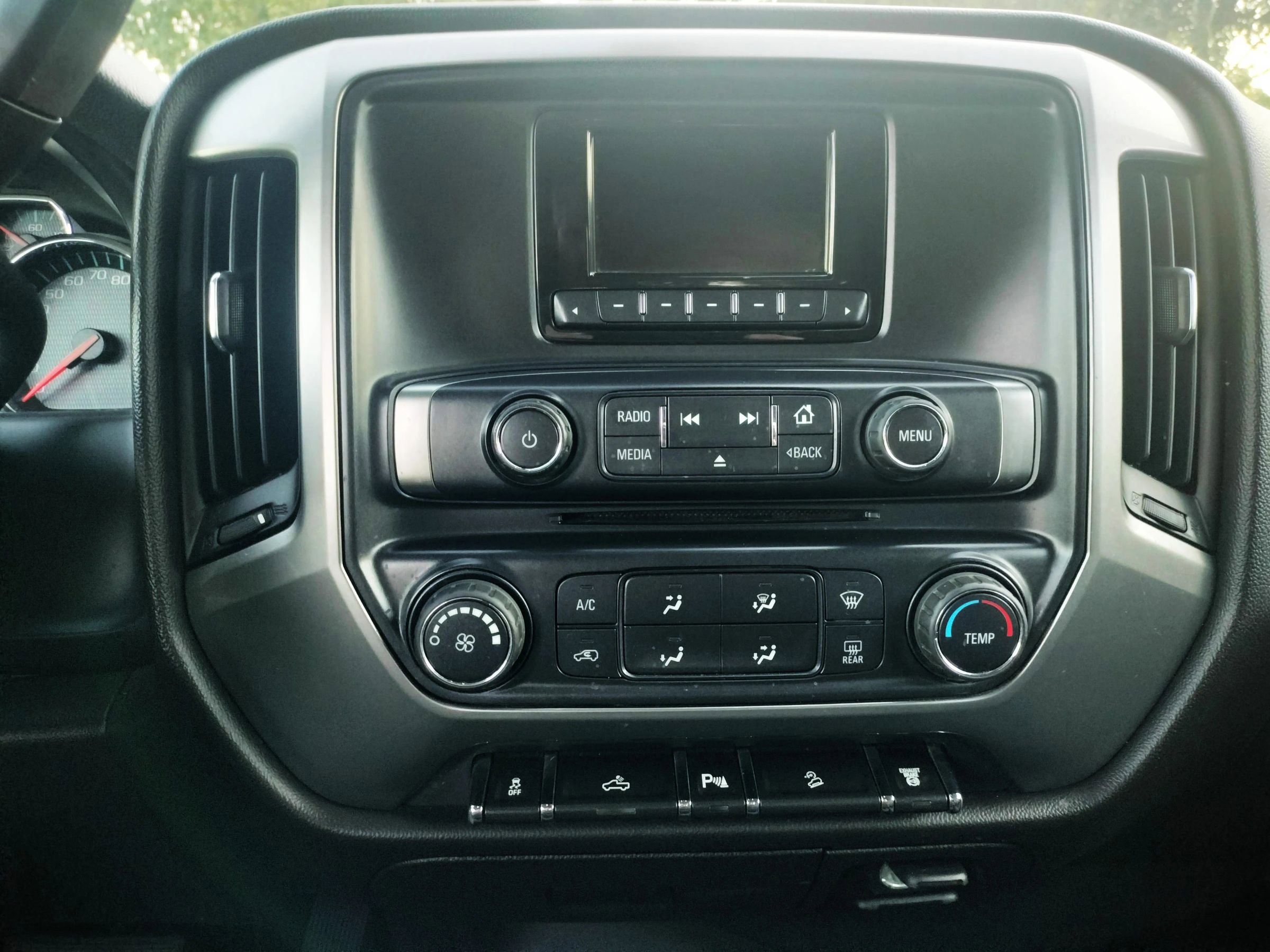 Used 2015 Chevrolet Silverado 2500 LT w/ Z71 Package, Off-Road AWD/4WD image 27