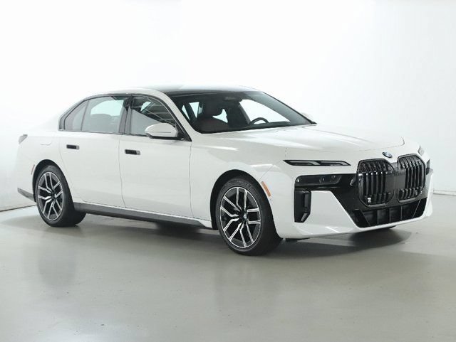 Used 2026 BMW 740i xDrive AWD/4WD image 11