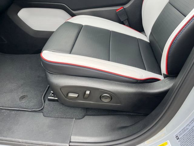 New 2025 Chevrolet Silverado EV RST image 14