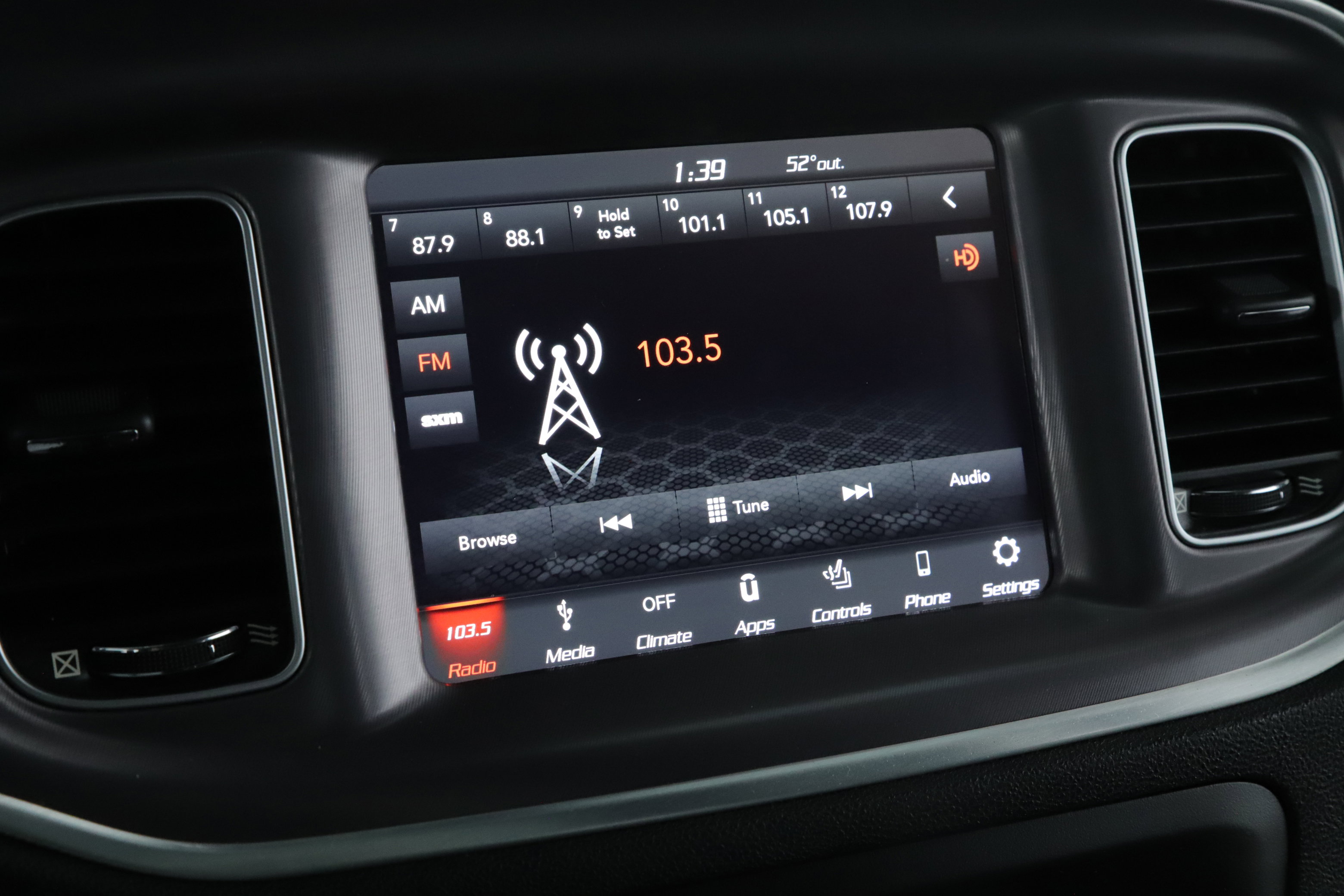 Certified 2019 Dodge Charger Scat Pack w/ Dynamics Package image 12