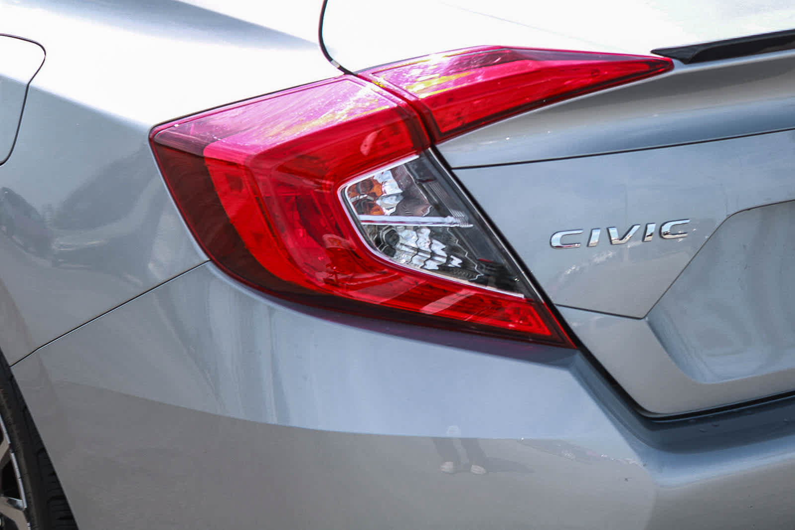 Used 2021 Honda Civic Sport image 8