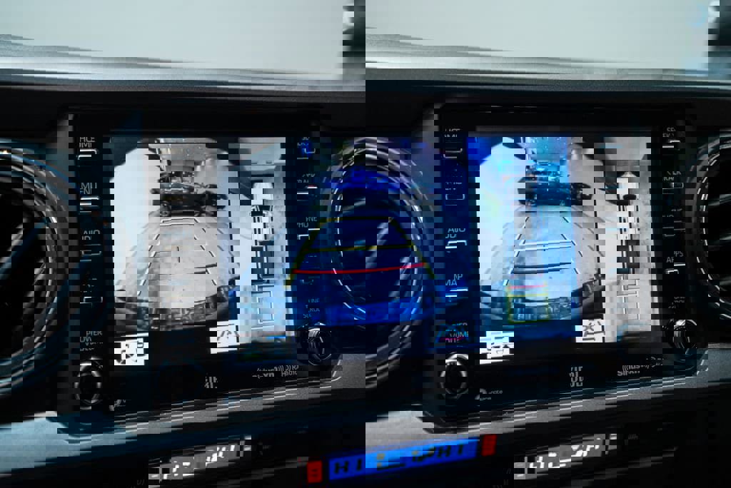 Certified 2023 Toyota Tacoma TRD Off-Road image 26