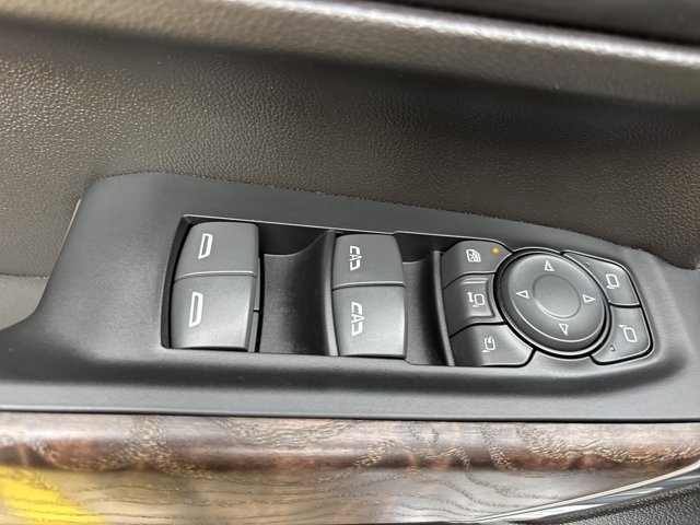 Used 2023 GMC Sierra 3500 Denali image 27