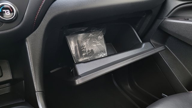 Used 2022 Chevrolet Equinox RS w/ RS Leather Package image 38