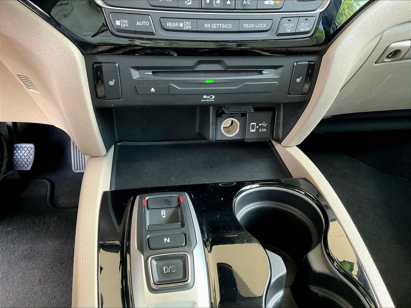 Used 2019 Honda Pilot Touring image 15
