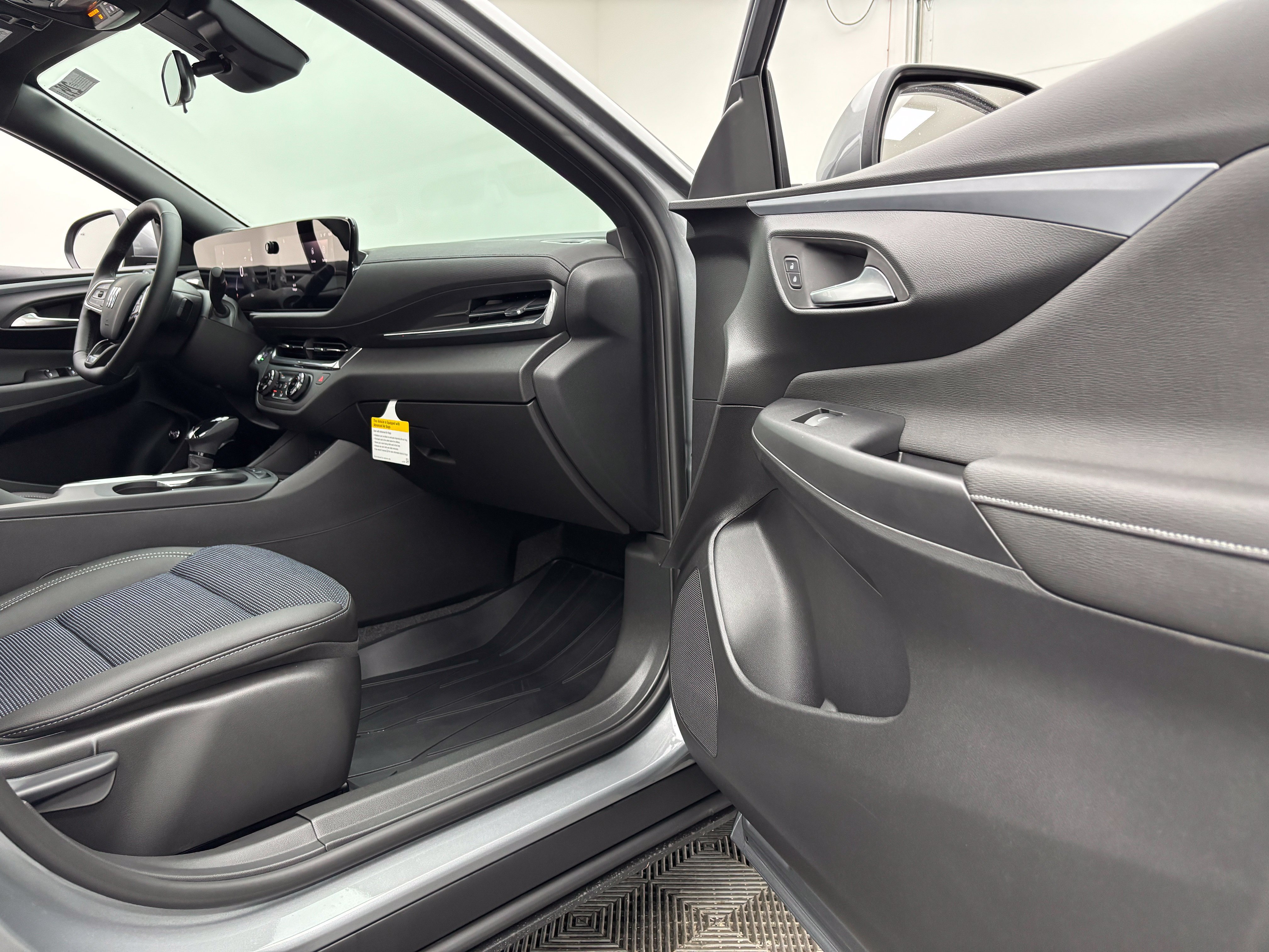 New 2026 Buick Envista Sport Touring w/ Convenience I Package FWD image 30
