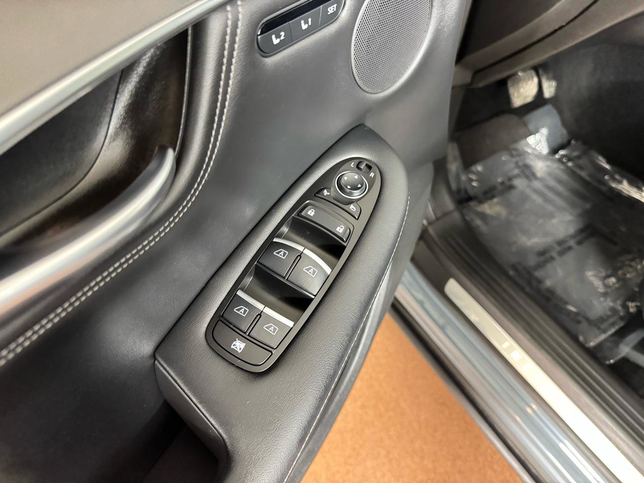 Used 2024 INFINITI QX55 Luxe w/ Cargo Package image 18