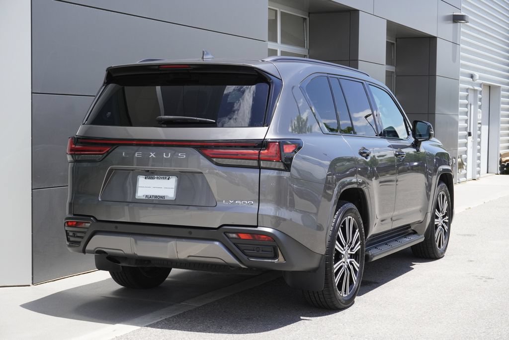 Used 2023 Lexus LX 600 4WD w/ Appearance Package image 2