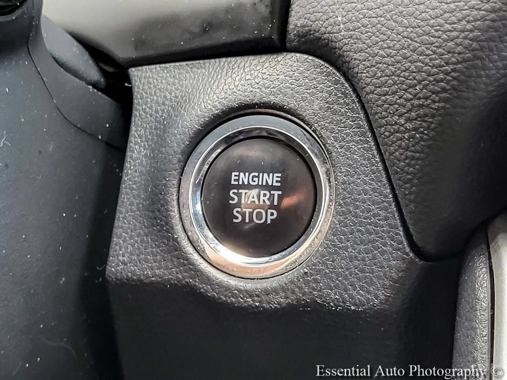 Used 2022 Toyota RAV4 XLE FWD image 17