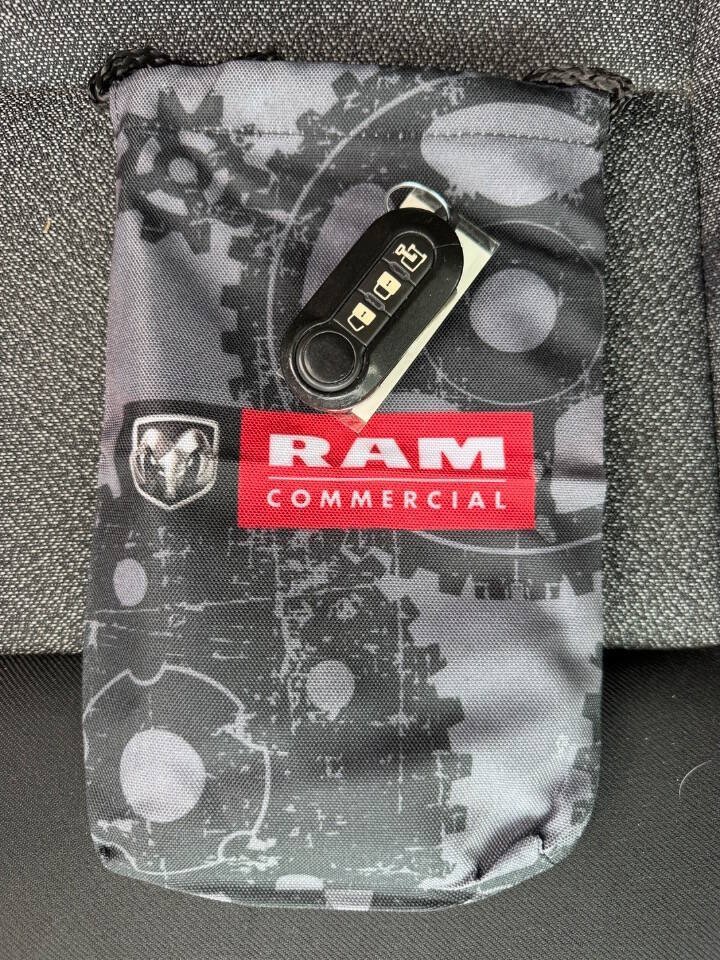 Used 2020 RAM ProMaster 2500 w/ Premium Appearance Group FWD image 19