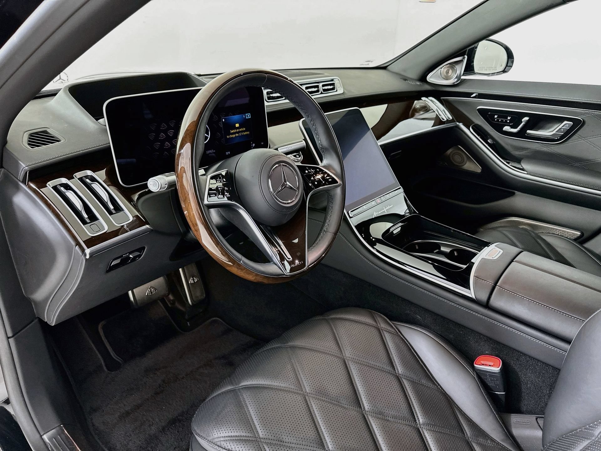 Used 2024 Mercedes-Benz Maybach S 680 4MATIC image 10