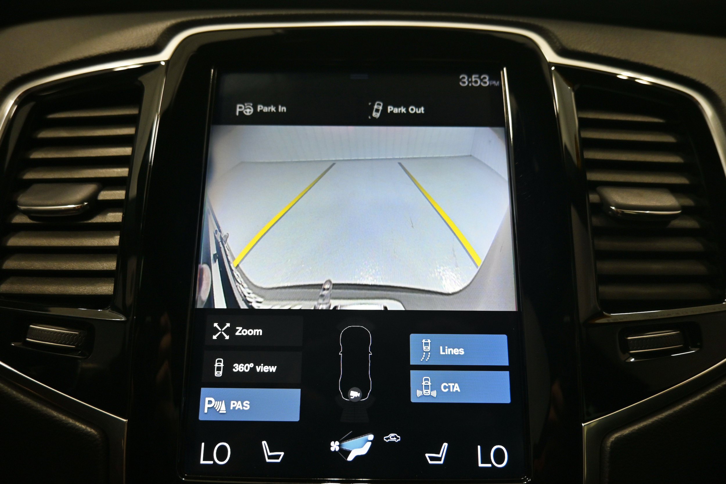Used 2019 Volvo XC90 T6 R-Design w/ Advanced Package AWD/4WD image 15