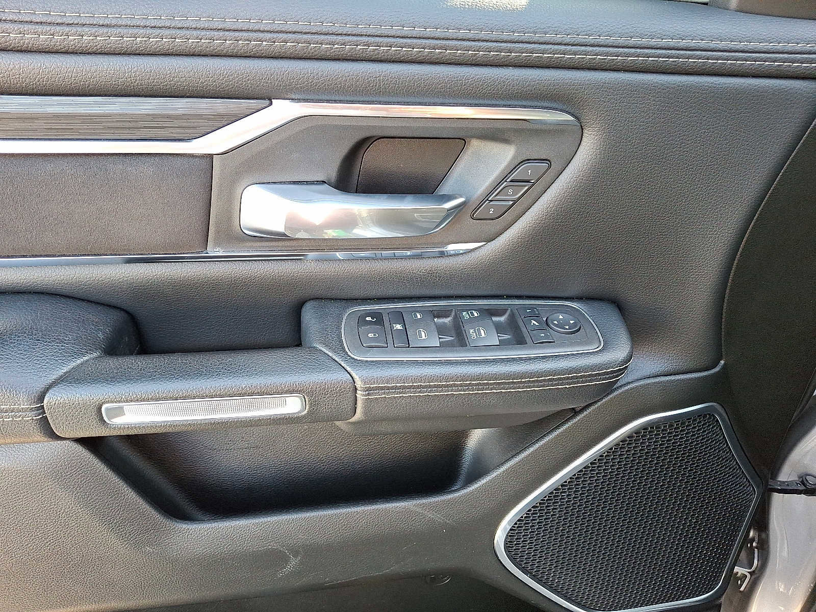 Certified 2024 RAM 1500 Laramie image 13