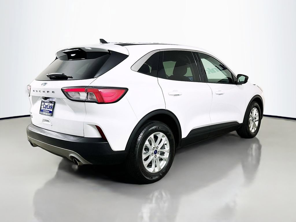 Used 2022 Ford Escape SE FWD image 8