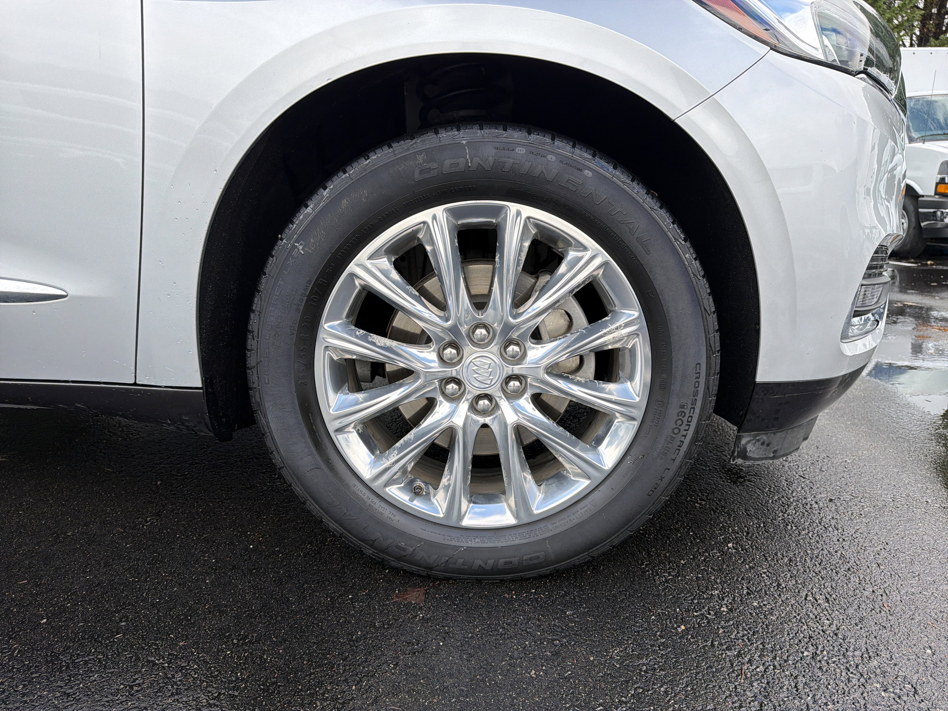 Used 2018 Buick Enclave Premium w/ Experience Buick Package AWD/4WD image 13