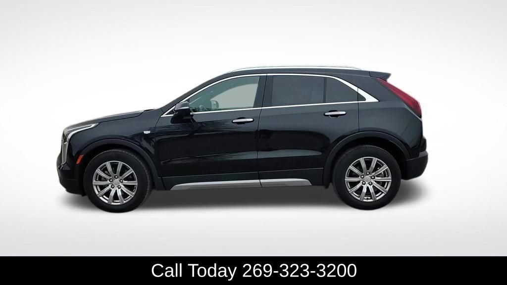Certified 2021 Cadillac XT4 Premium Luxury w/ Cold Weather Package image 5