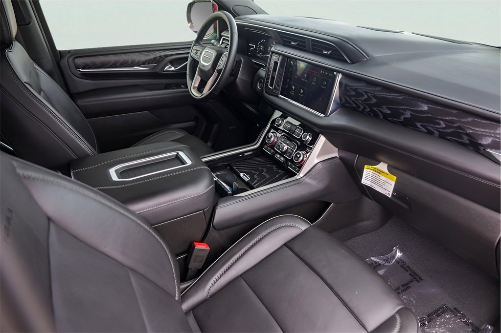 Used 2023 GMC Yukon Denali image 35