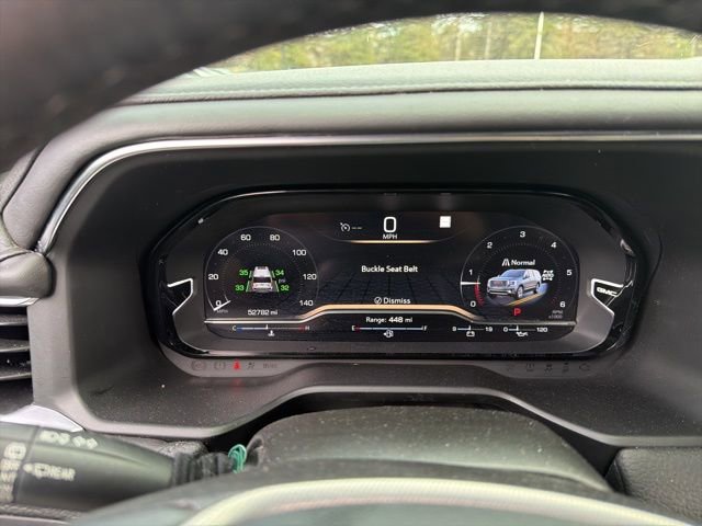Used 2022 GMC Yukon Denali w/ Advanced Technology Package AWD/4WD image 11