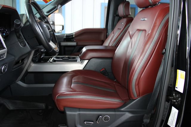 Used 2022 Ford F350 Platinum w/ Tremor Off-Road Package AWD/4WD image 23