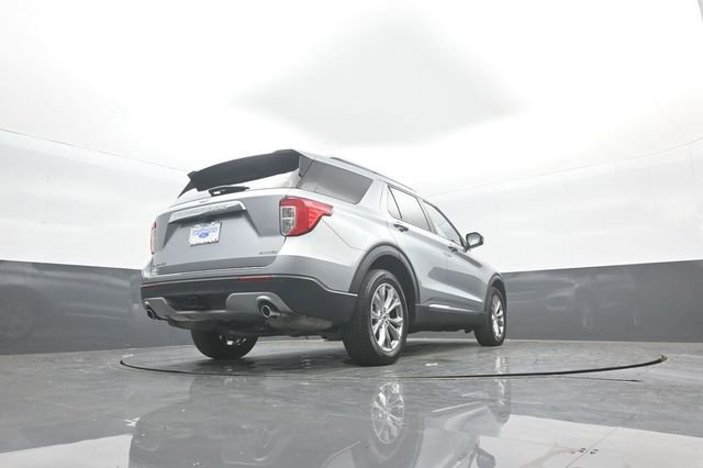 Certified 2023 Ford Explorer Limited w/ Limited Technology Package image 36