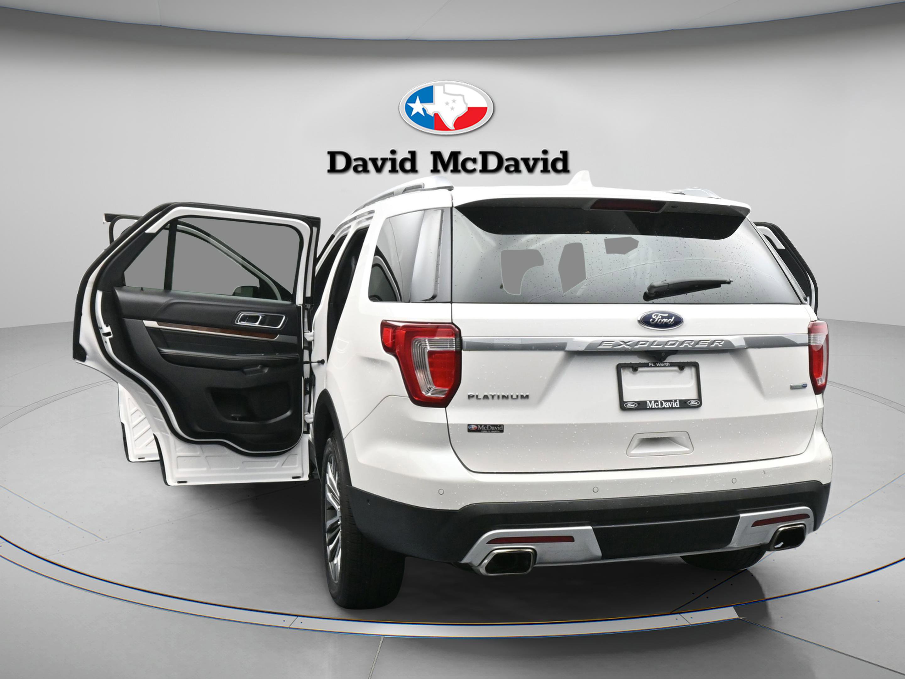 Used 2017 Ford Explorer Platinum AWD/4WD image 46