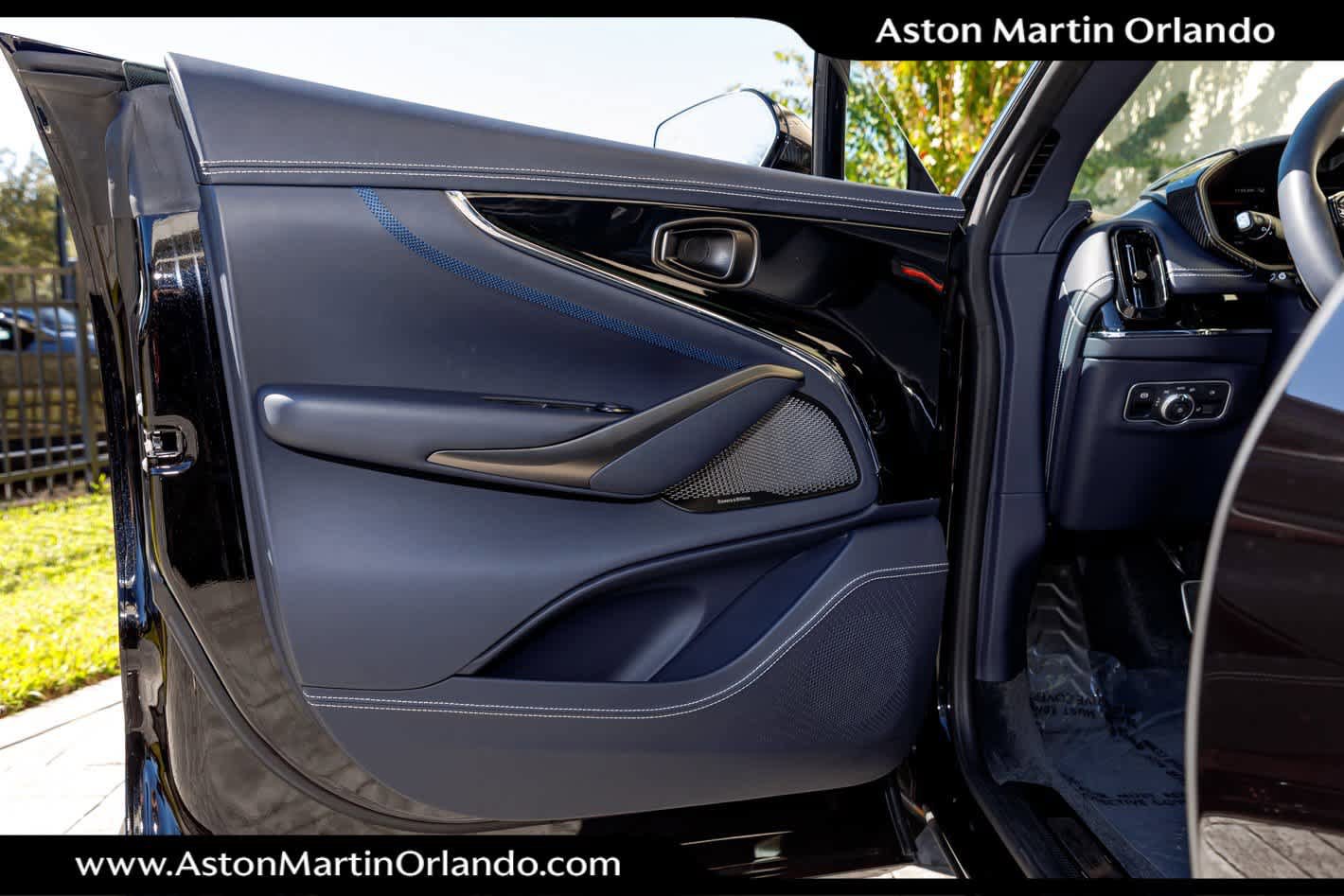Used 2025 Aston Martin DBX 707 image 53