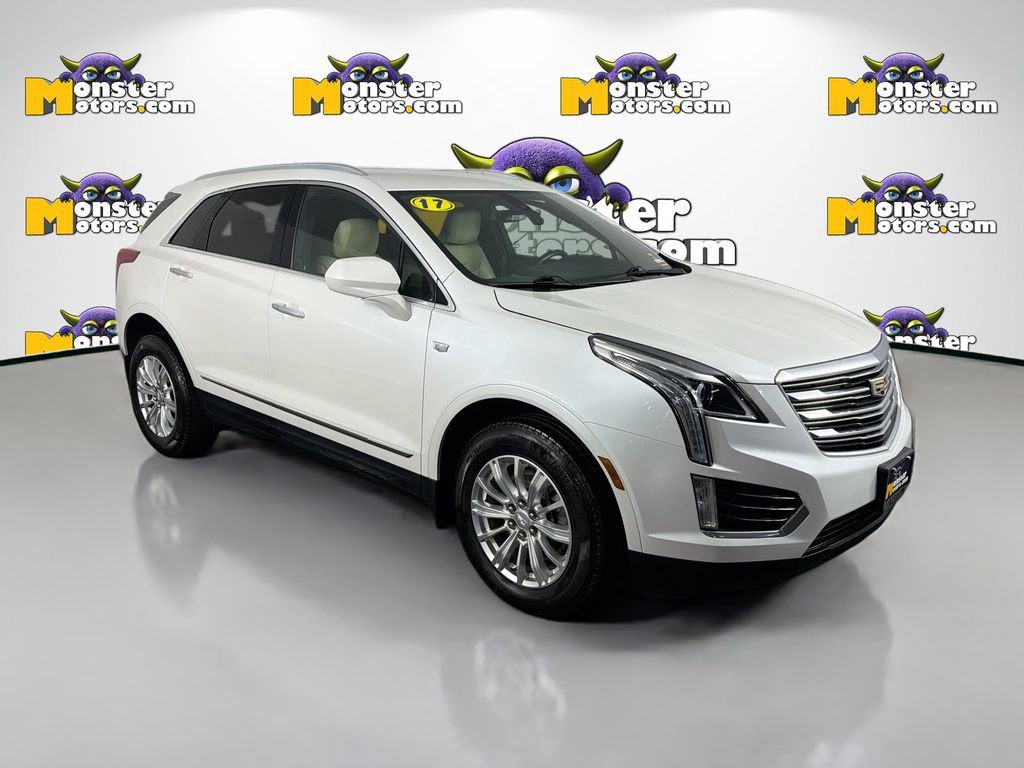 Used 2017 Cadillac XT5 FWD image 3