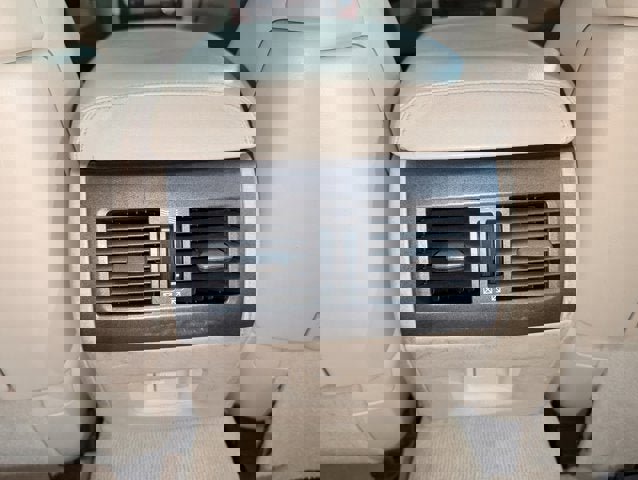 Used 2011 Lexus LS 460 AWD w/ Comfort Pkg image 30