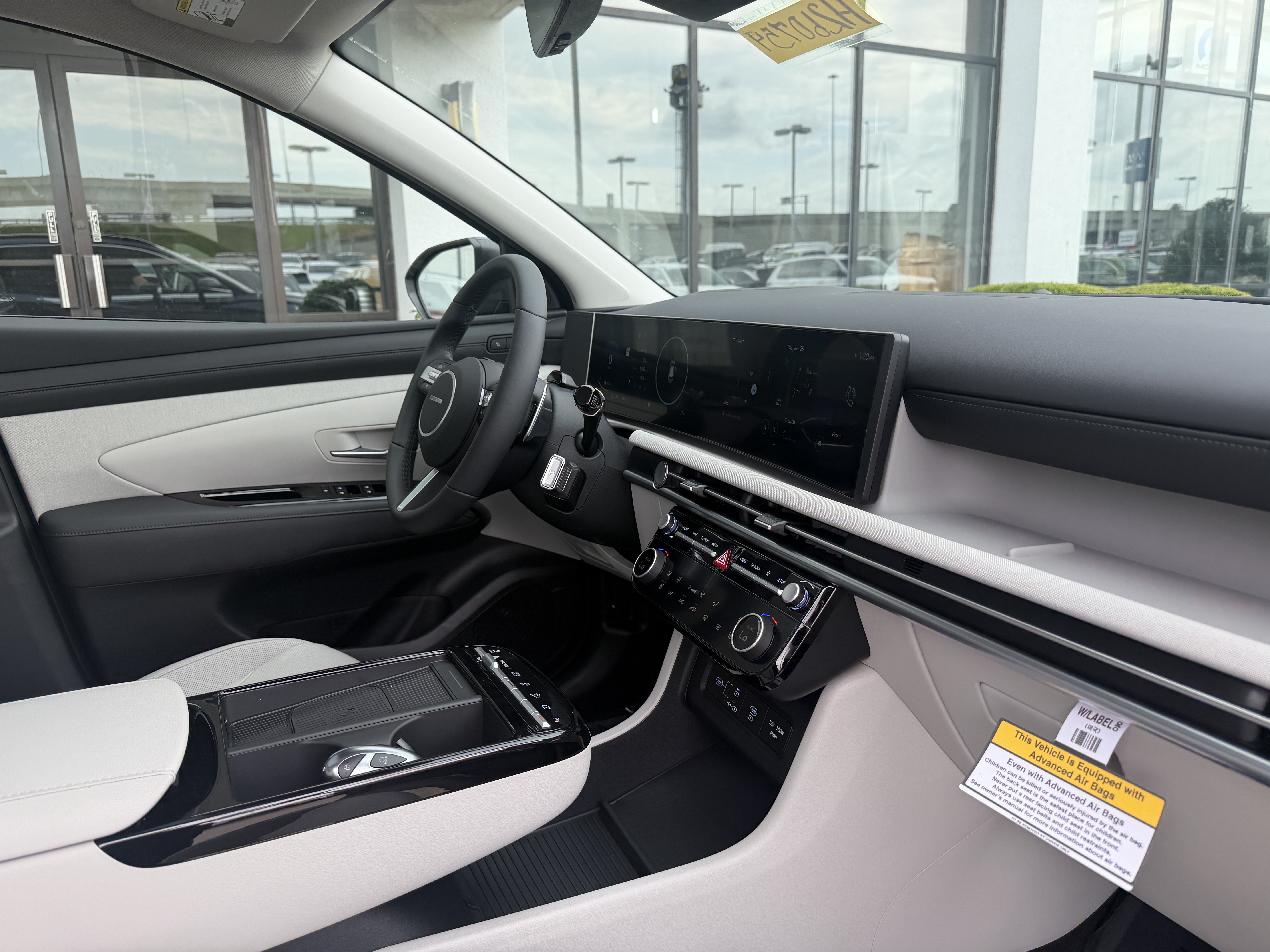 New 2026 Hyundai Tucson Limited AWD/4WD image 24