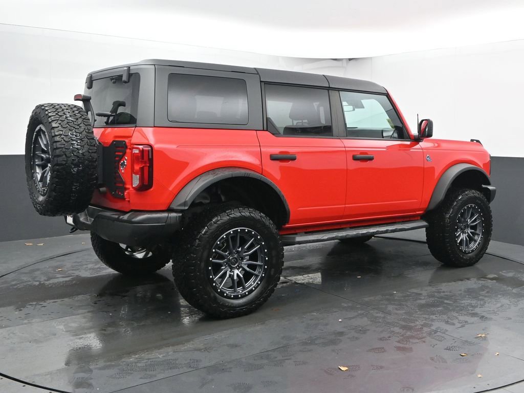 Used 2023 Ford Bronco Black Diamond image 11