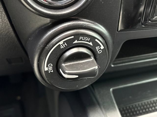 Used 2020 Nissan Titan PRO-4X image 19