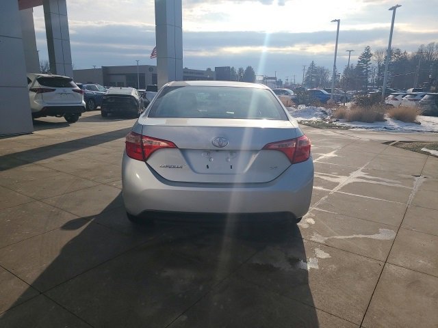Used 2018 Toyota Corolla LE image 6