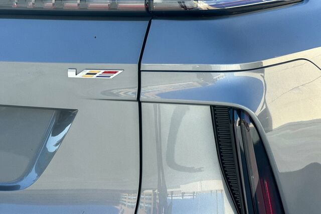 New 2026 Cadillac Lyriq V w/ Exterior Carbon Fiber Package image 26