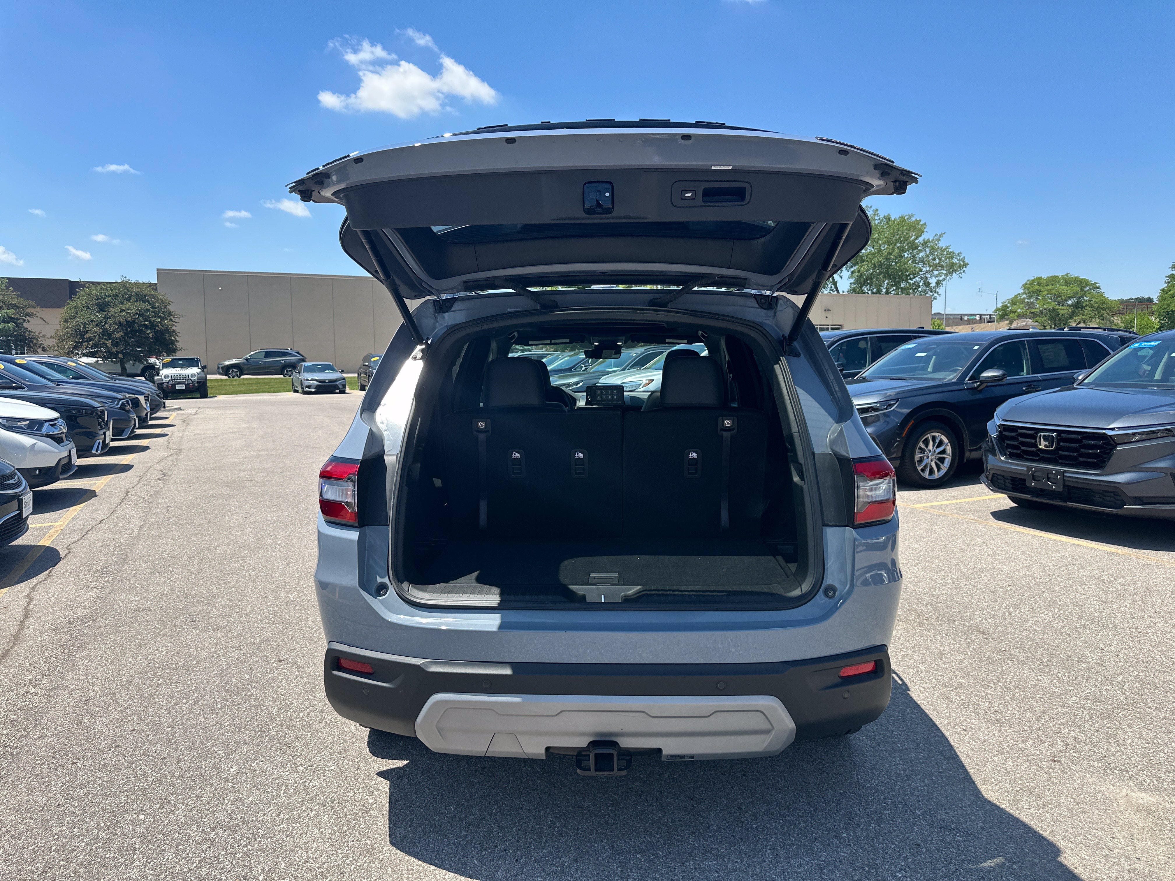 Certified 2024 Honda Pilot TrailSport image 10