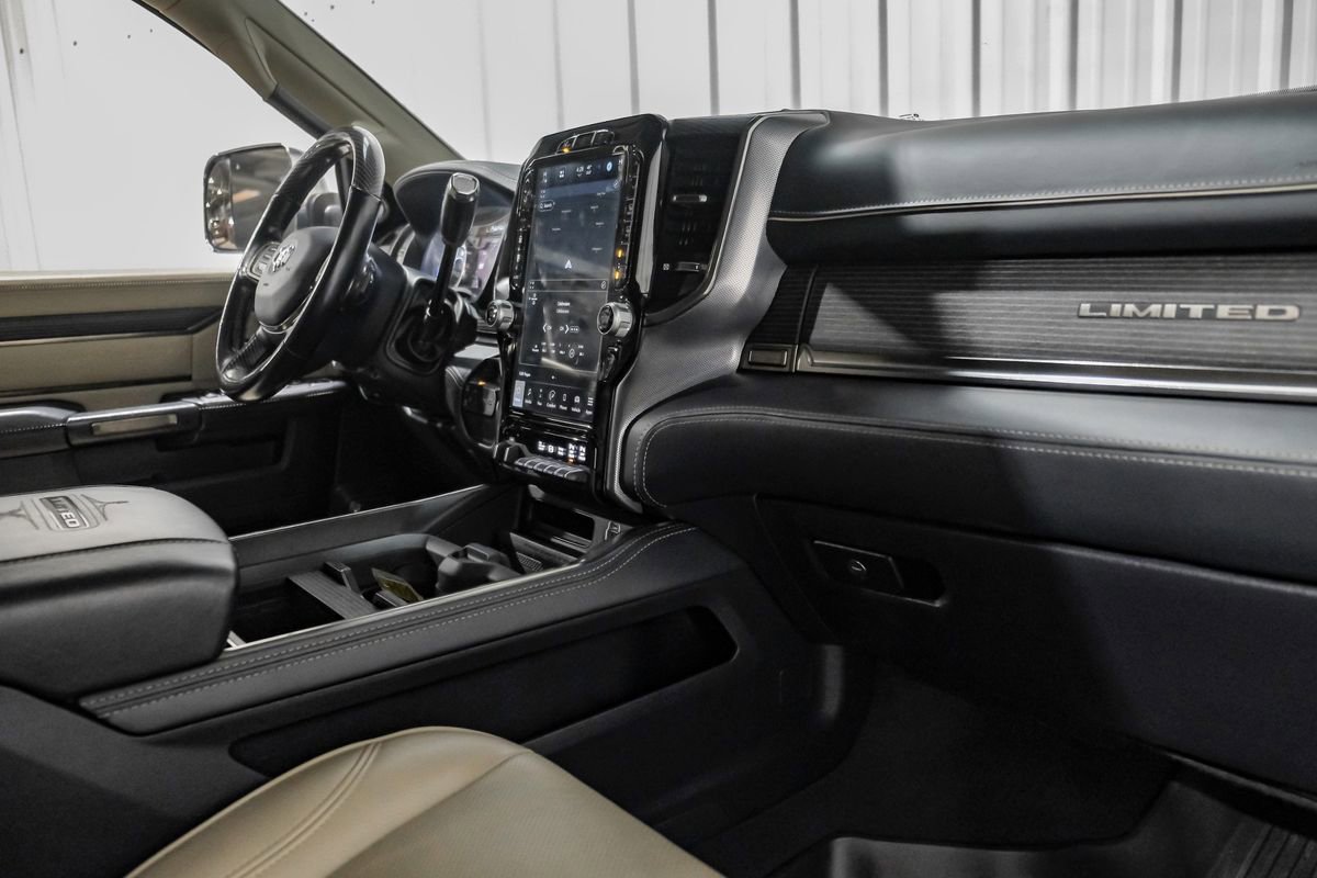 Used 2022 RAM 3500 Limited image 13