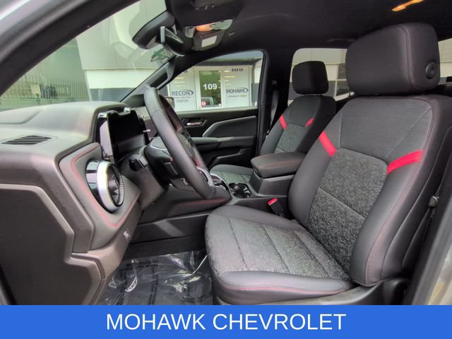 Used 2024 Chevrolet Colorado Z71 w/ Z71 Convenience Package 2 AWD/4WD image 20