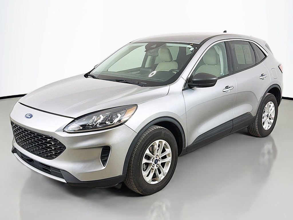 Used 2022 Ford Escape SE image 5