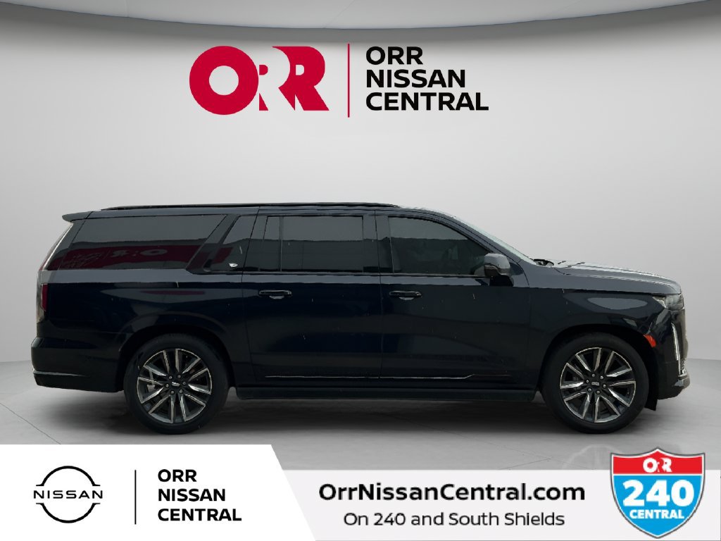 Used 2023 Cadillac Escalade ESV Sport w/ Touring Package AWD/4WD image 4